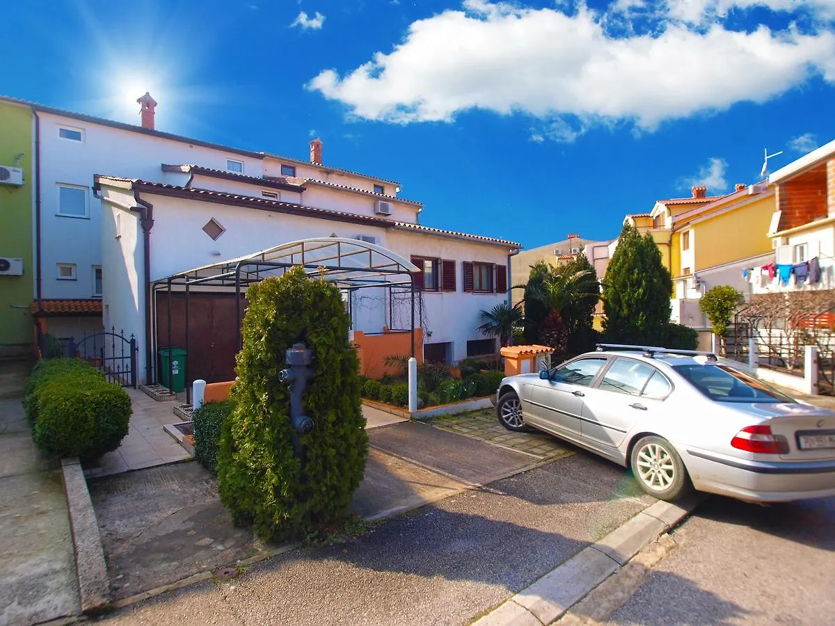 Apartment Doris 1558 Pula Croatia